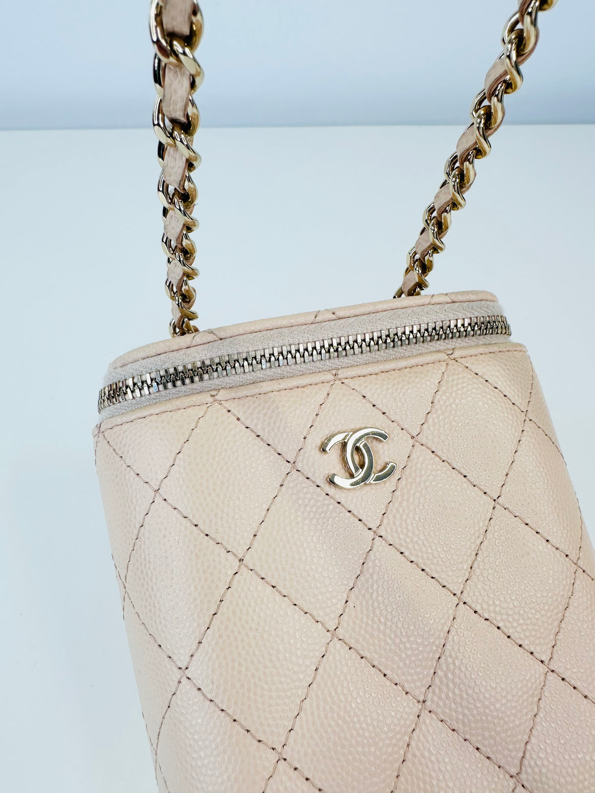 Quilted Caviar Leather Vertical Vanity Case