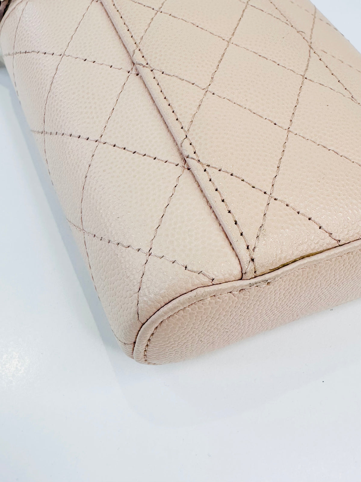 Quilted Caviar Leather Vertical Vanity Case