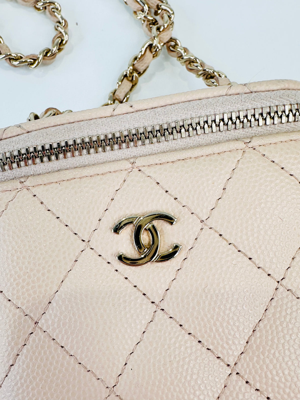 Quilted Caviar Leather Vertical Vanity Case