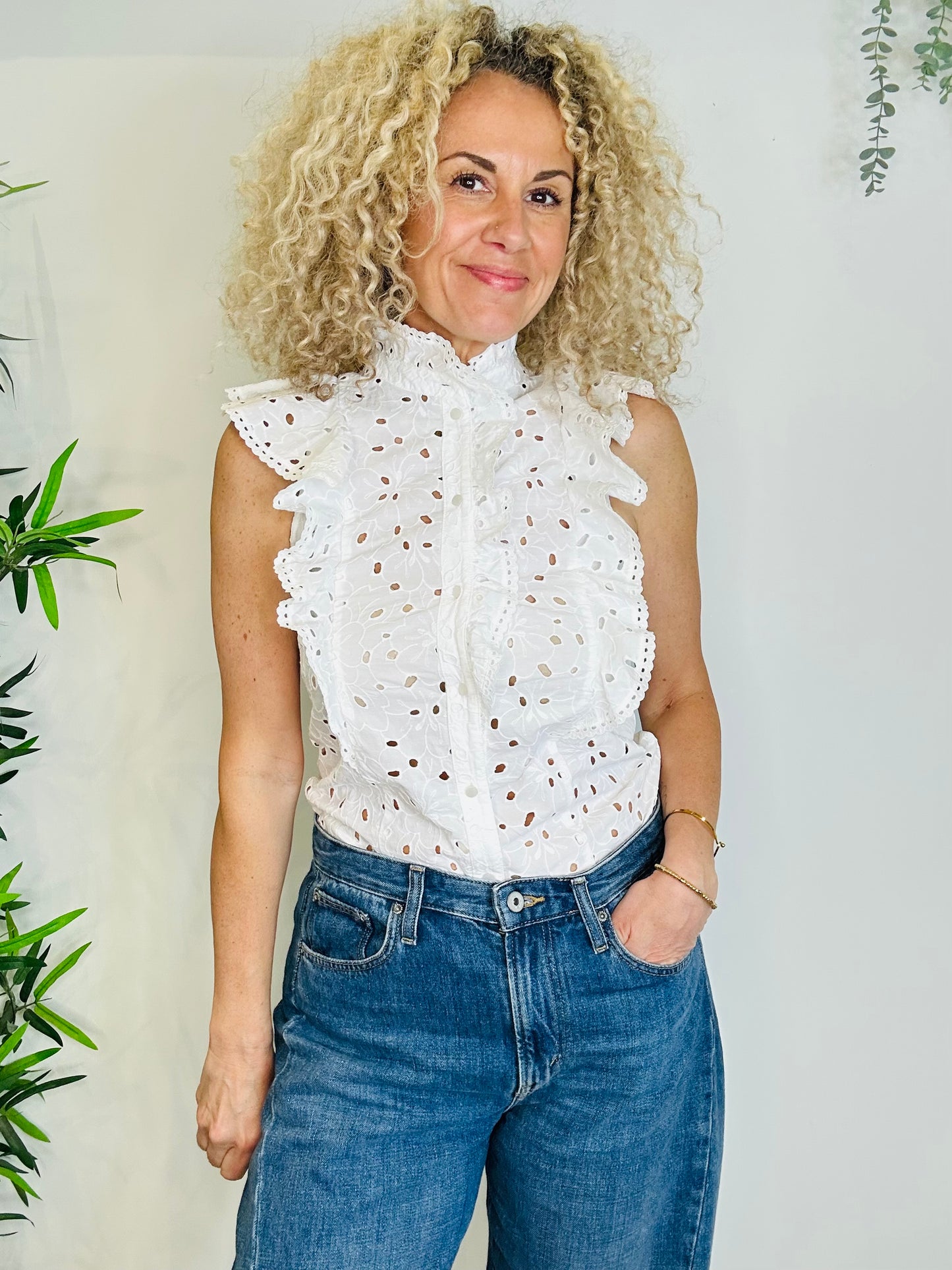 Broderie Top - Size 36