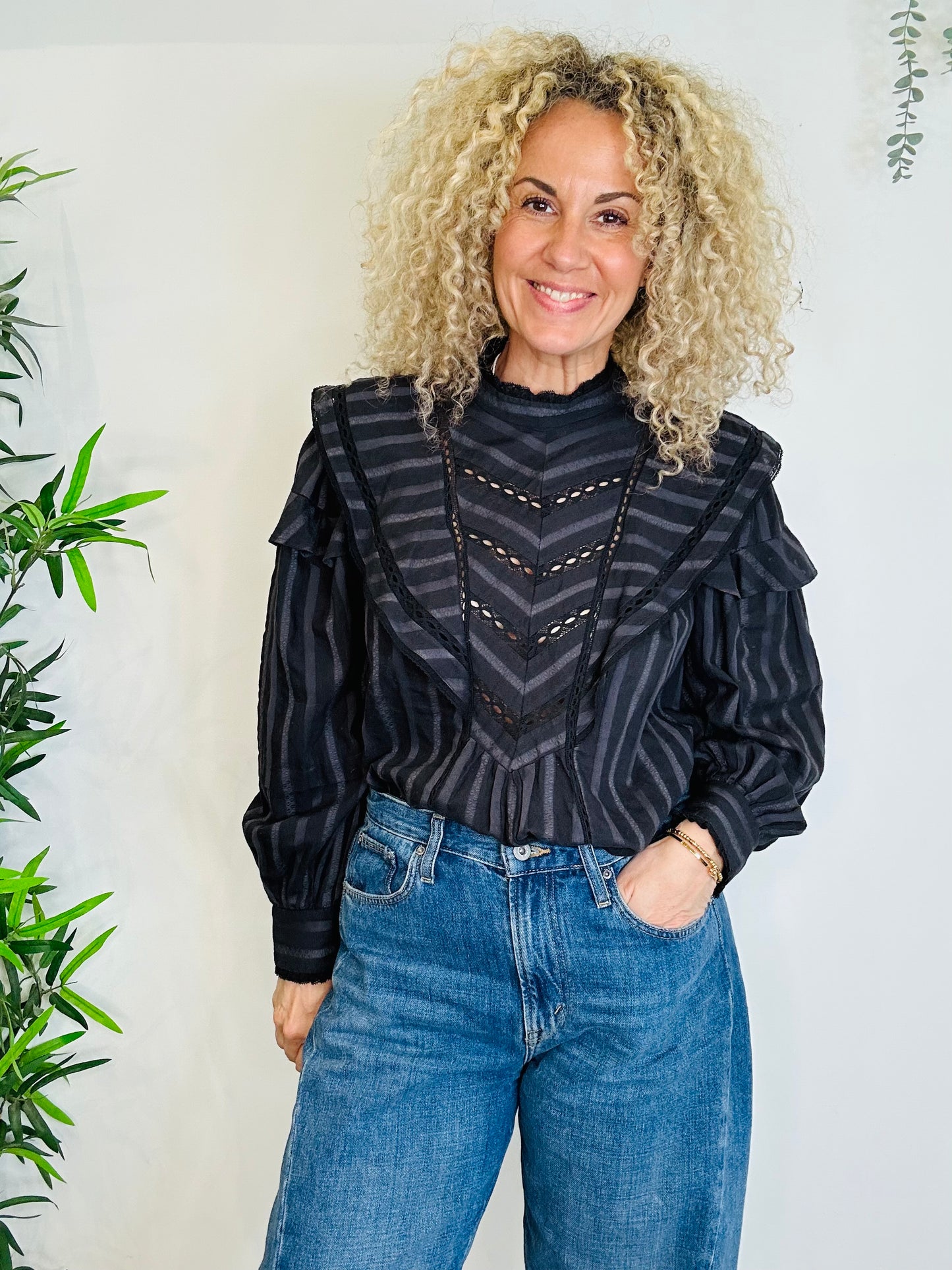Reign Shirt - Size 36