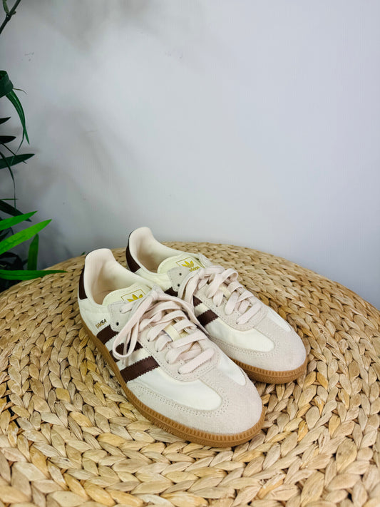 Samba Trainers - Size 38