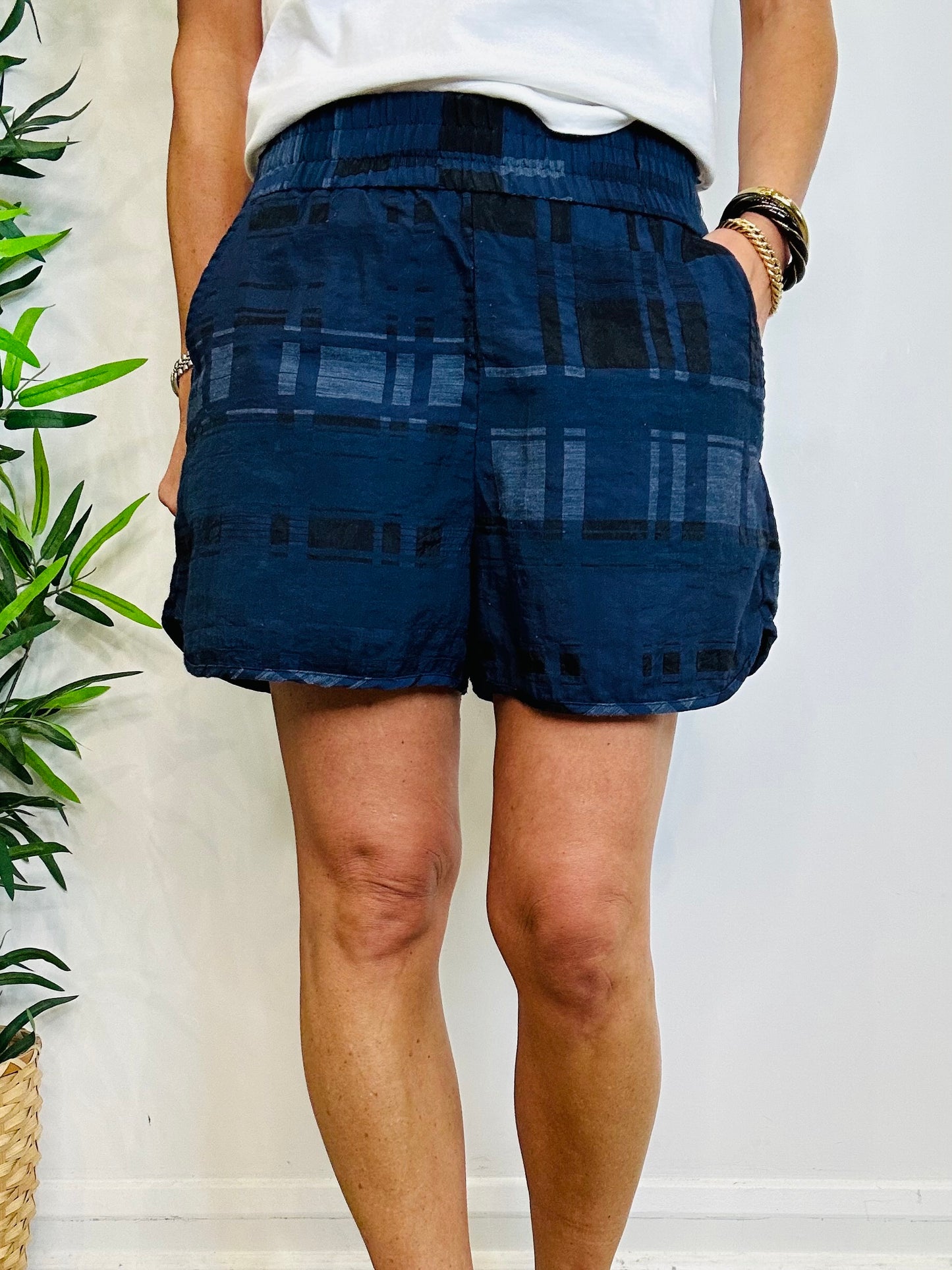 Check Shorts - Size 38