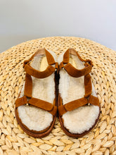 Load image into Gallery viewer, Shearling Sandals - Size 38.5
