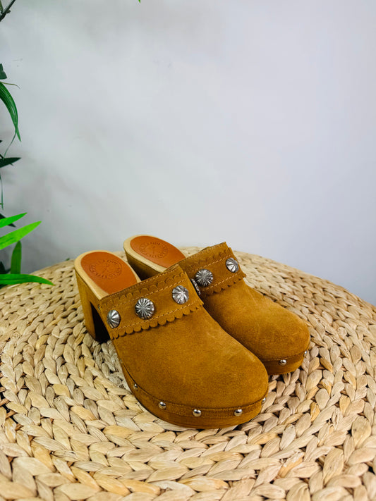 Suede Clogs - Size 39