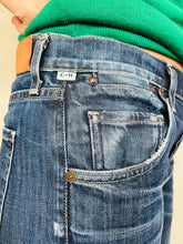 Load image into Gallery viewer, Emerson Jeans - Size 29
