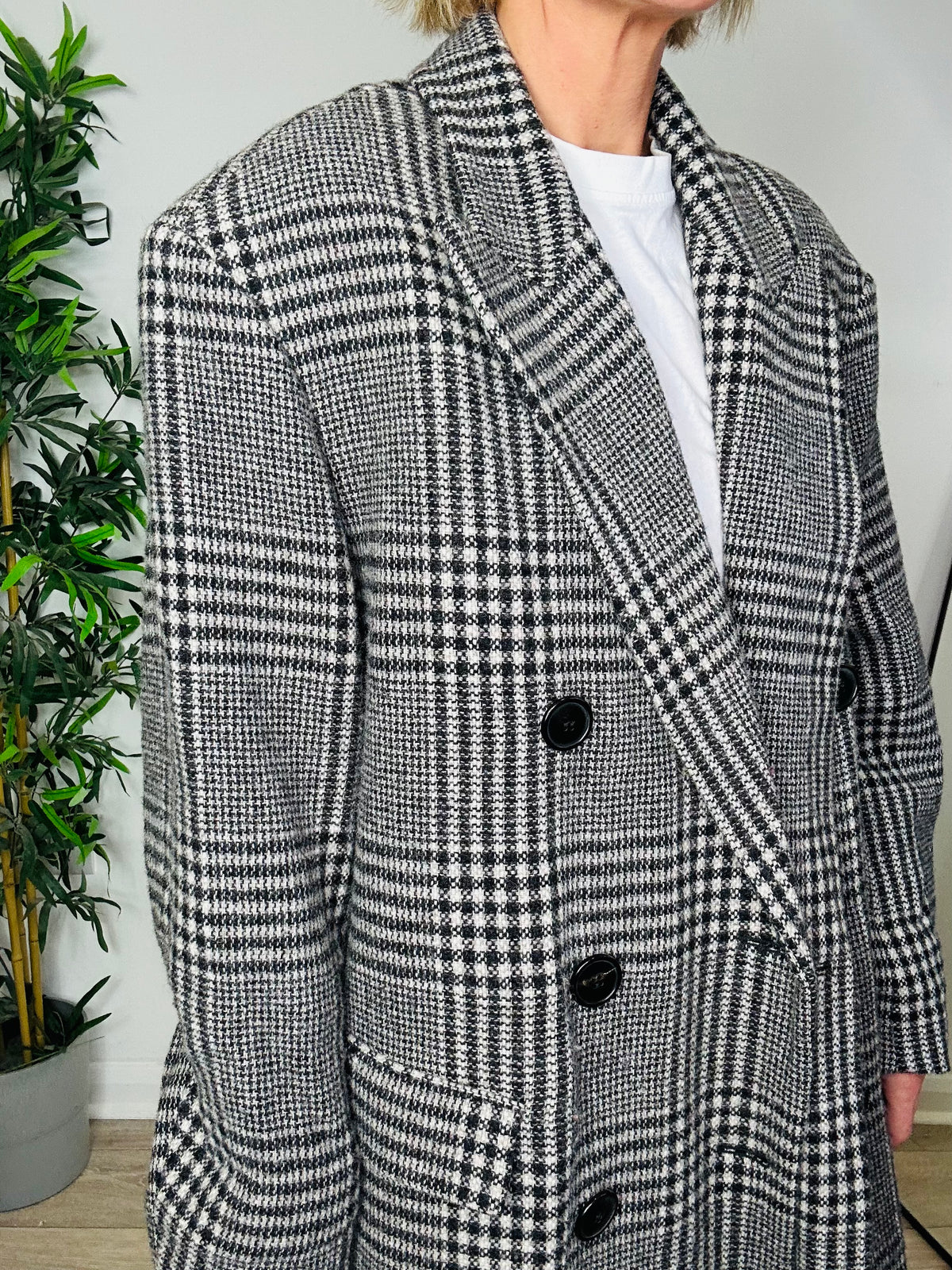 Lojima Check Coat - Size 34