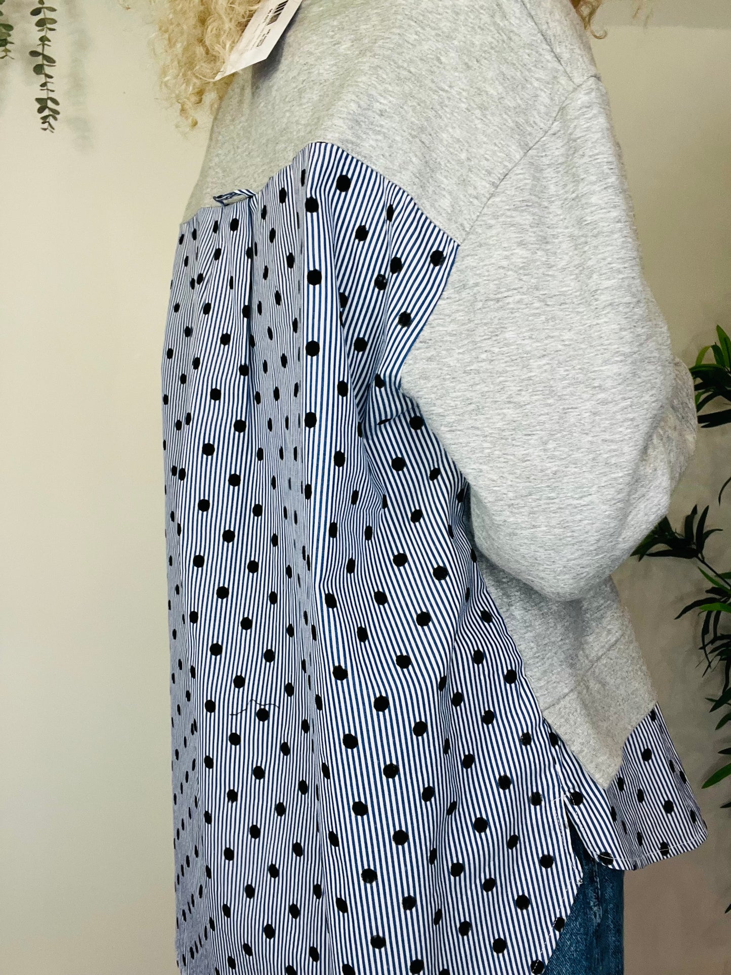 Cotton Sweatshirt - Size M
