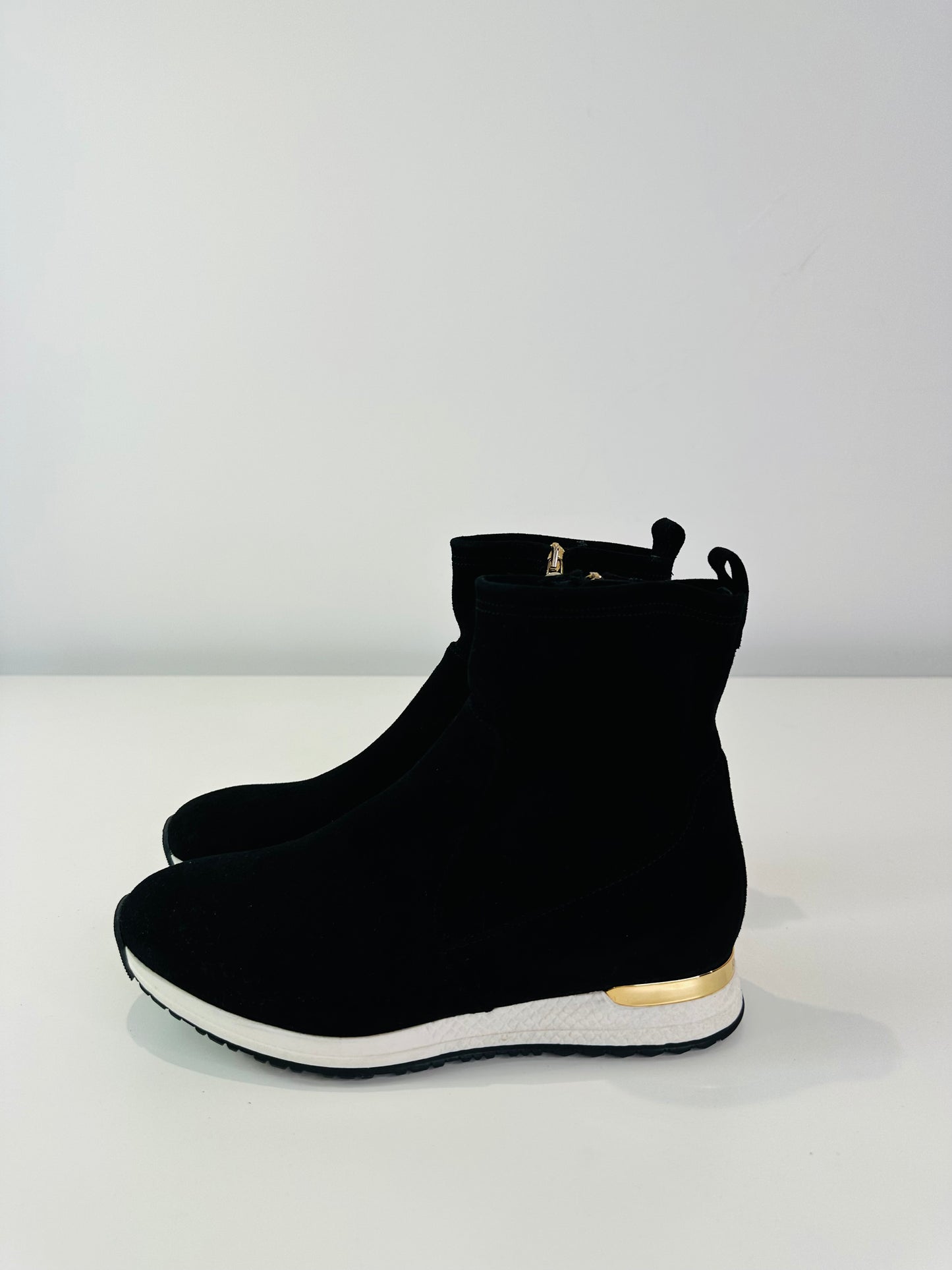 Suede Stretch Run Trainers - Size 38