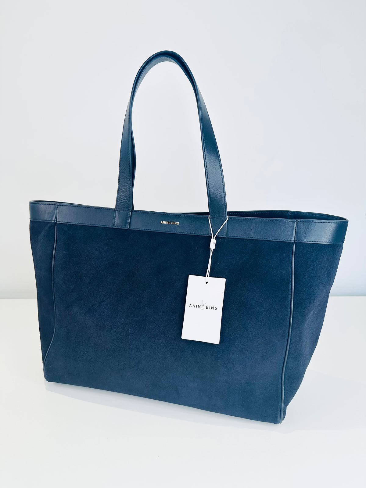 Medium Rio Suede Tote
