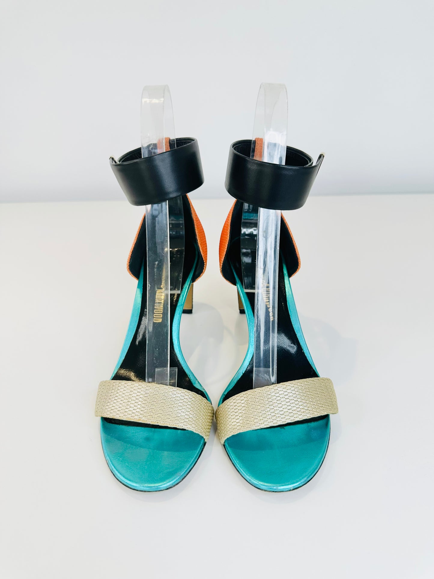 Leather Sandals - Size 38