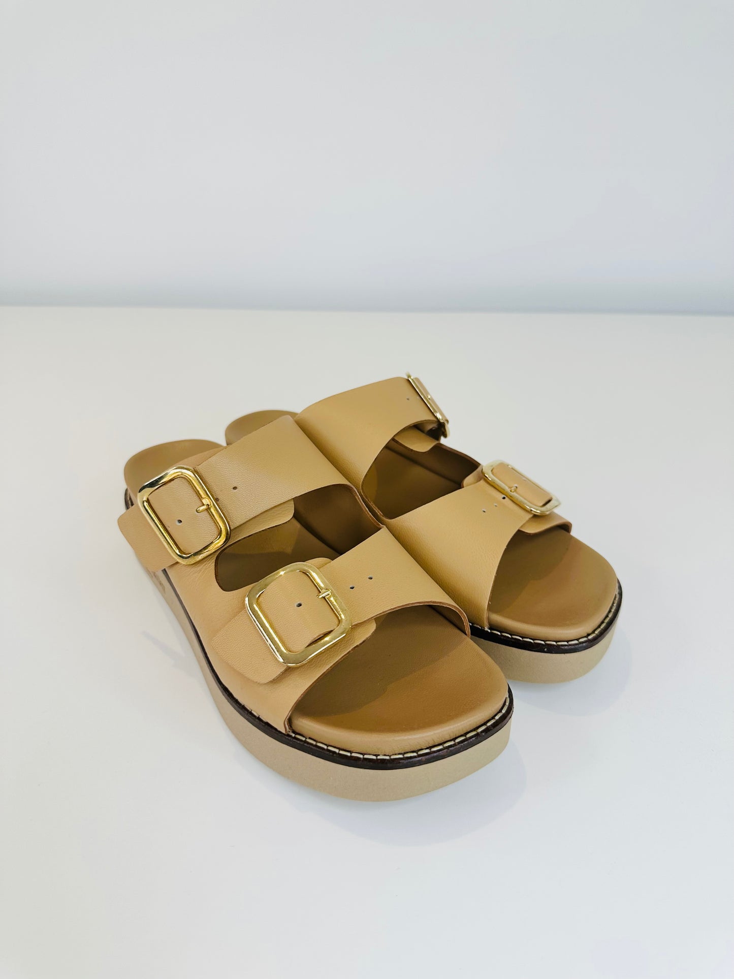 Seattle Leather Sandals - Size 39