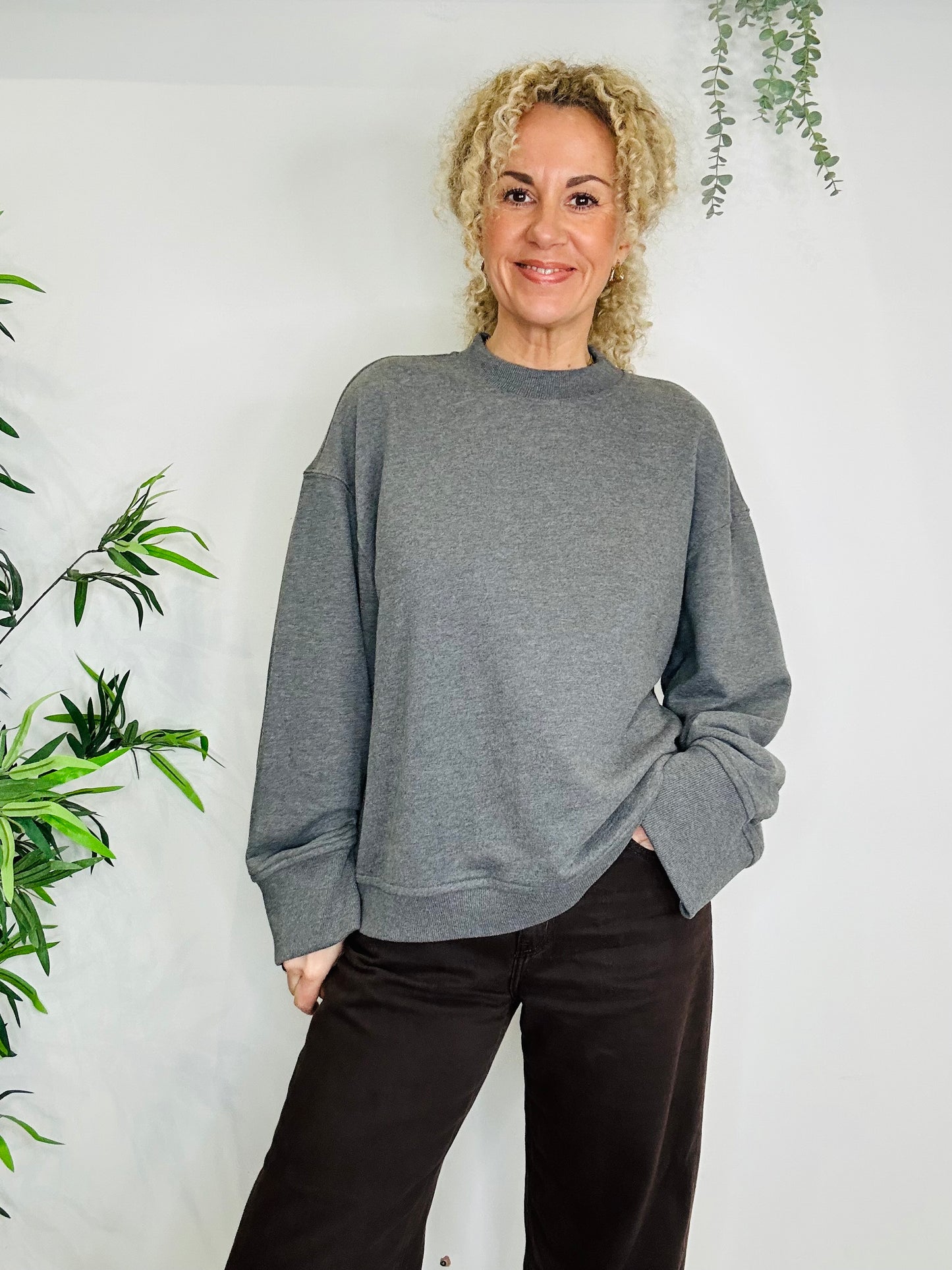 Cotton Sweatshirt - Size M