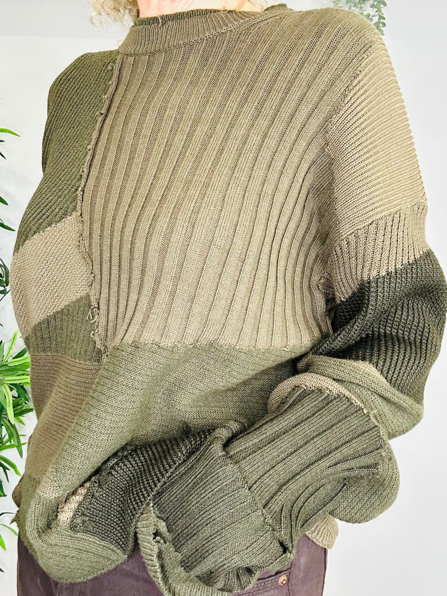 Knitted Jumper - Size M