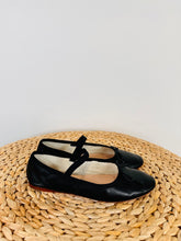 Load image into Gallery viewer, Leonie Ballet Flats - Size 36.5
