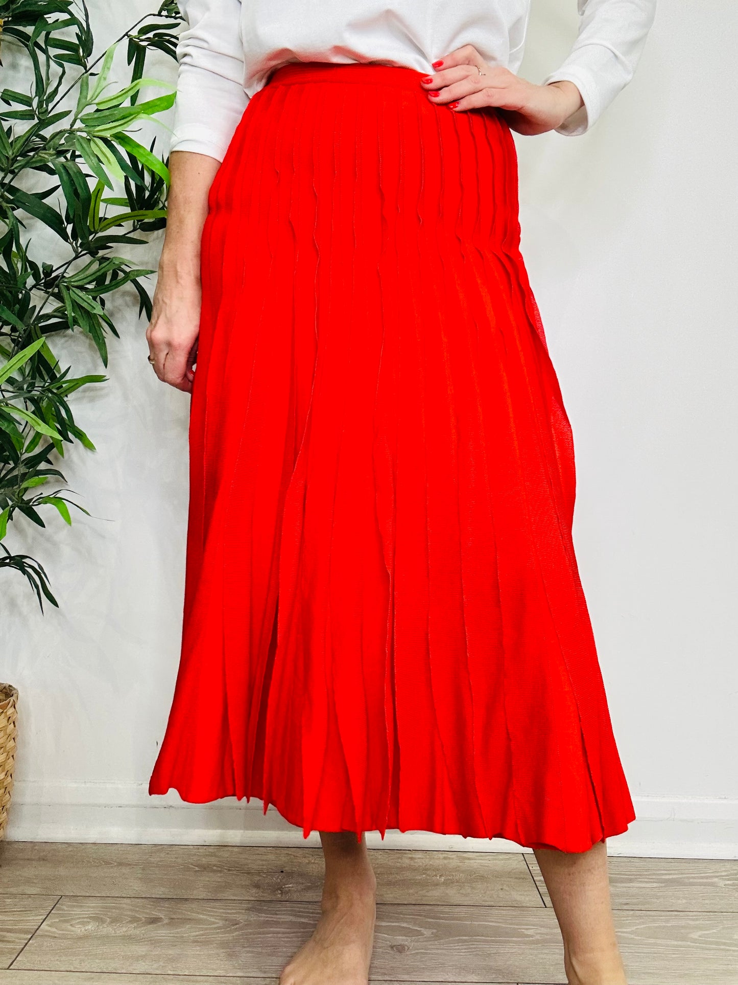 Pleated Knitted Skirt - Size S