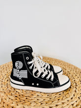 Load image into Gallery viewer, Benkeen High Top Trainers - Size 37
