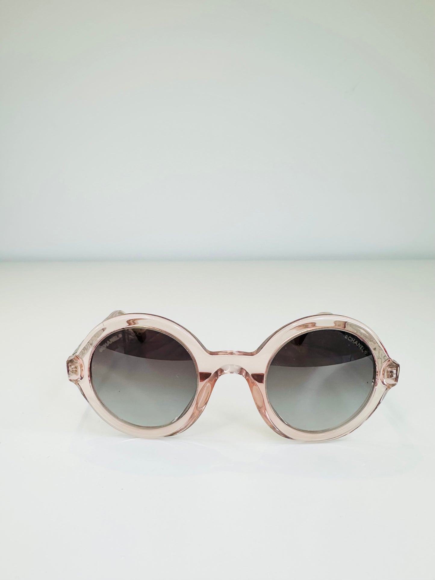 Round Frame Sunglasses