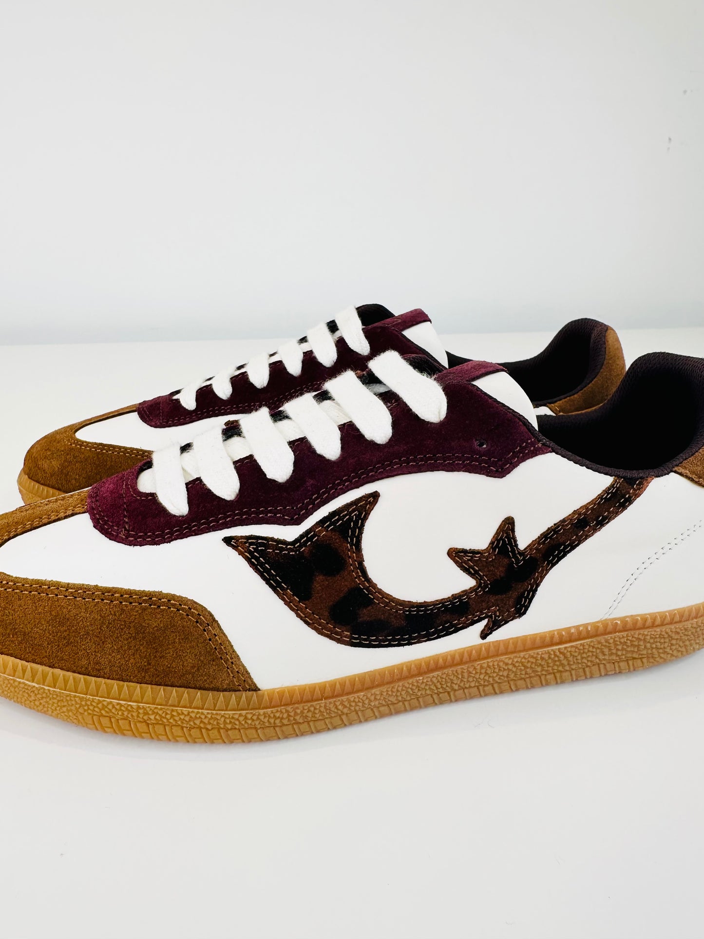 Leather Trainers - Size 40