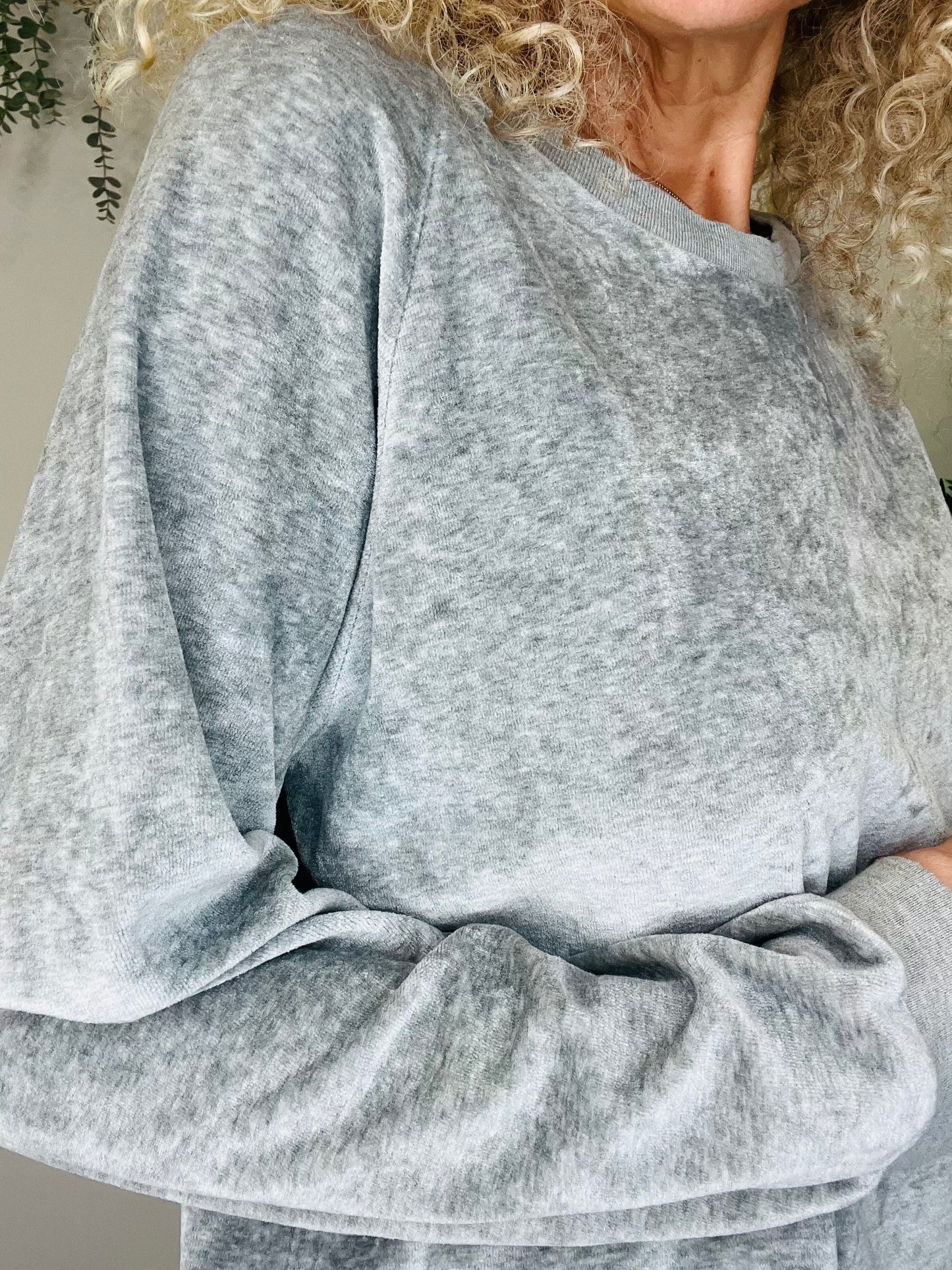 Velour Sweatshirt - Size L