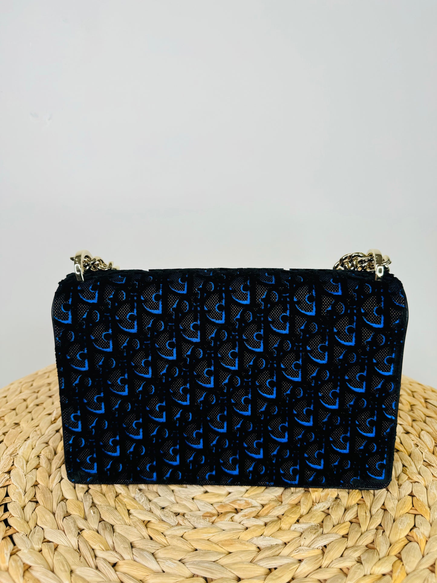 Velvet Diroma Bag