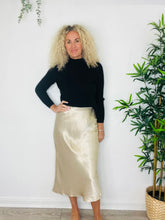 Load image into Gallery viewer, Metallic Slip Skirt - Size 12
