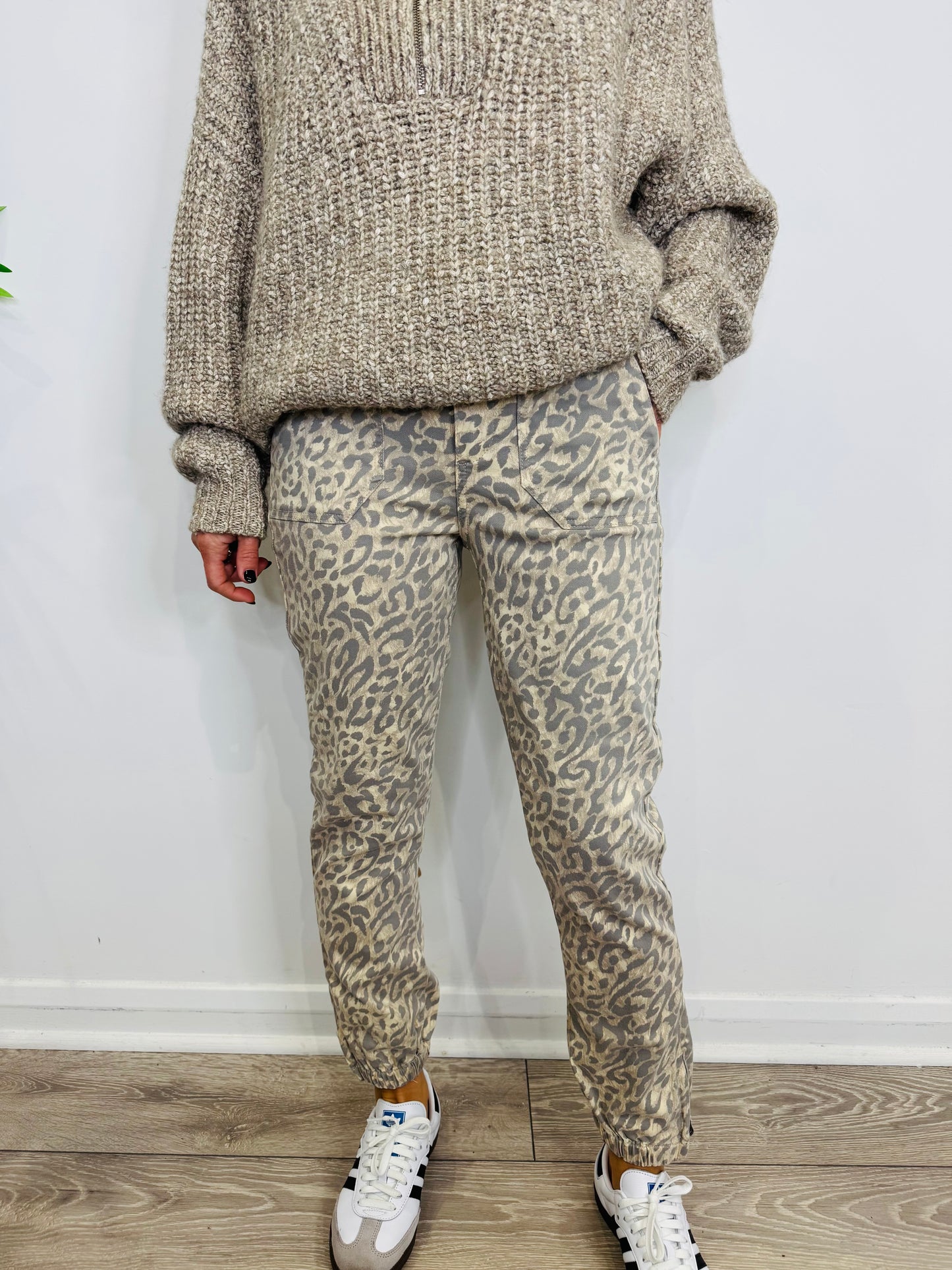 Leopard Print Mayslie Trousers - Size 26