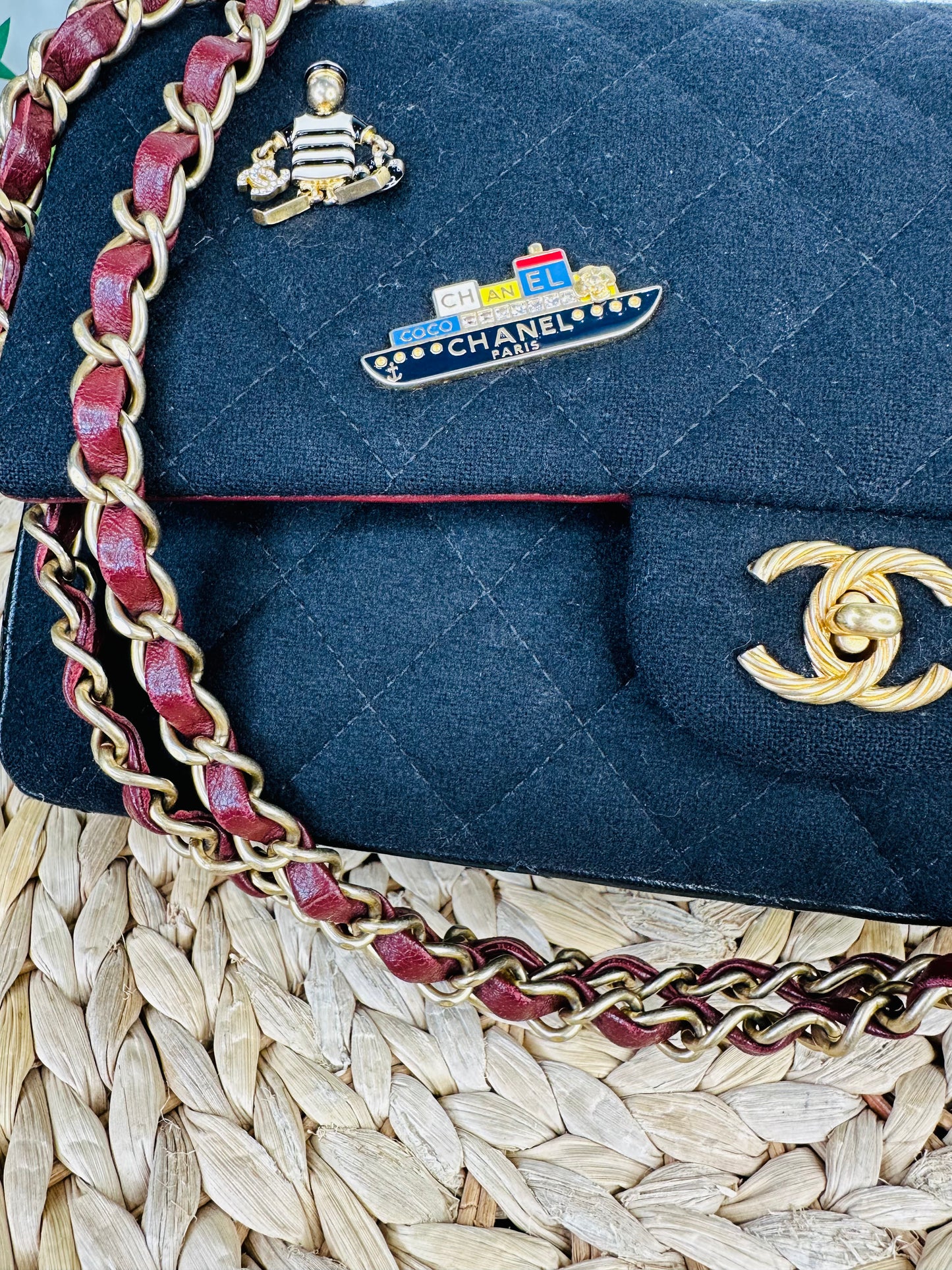 Medium Chanel Métiers d'Art Paris-Hamburg 2018 Double Flap Bag