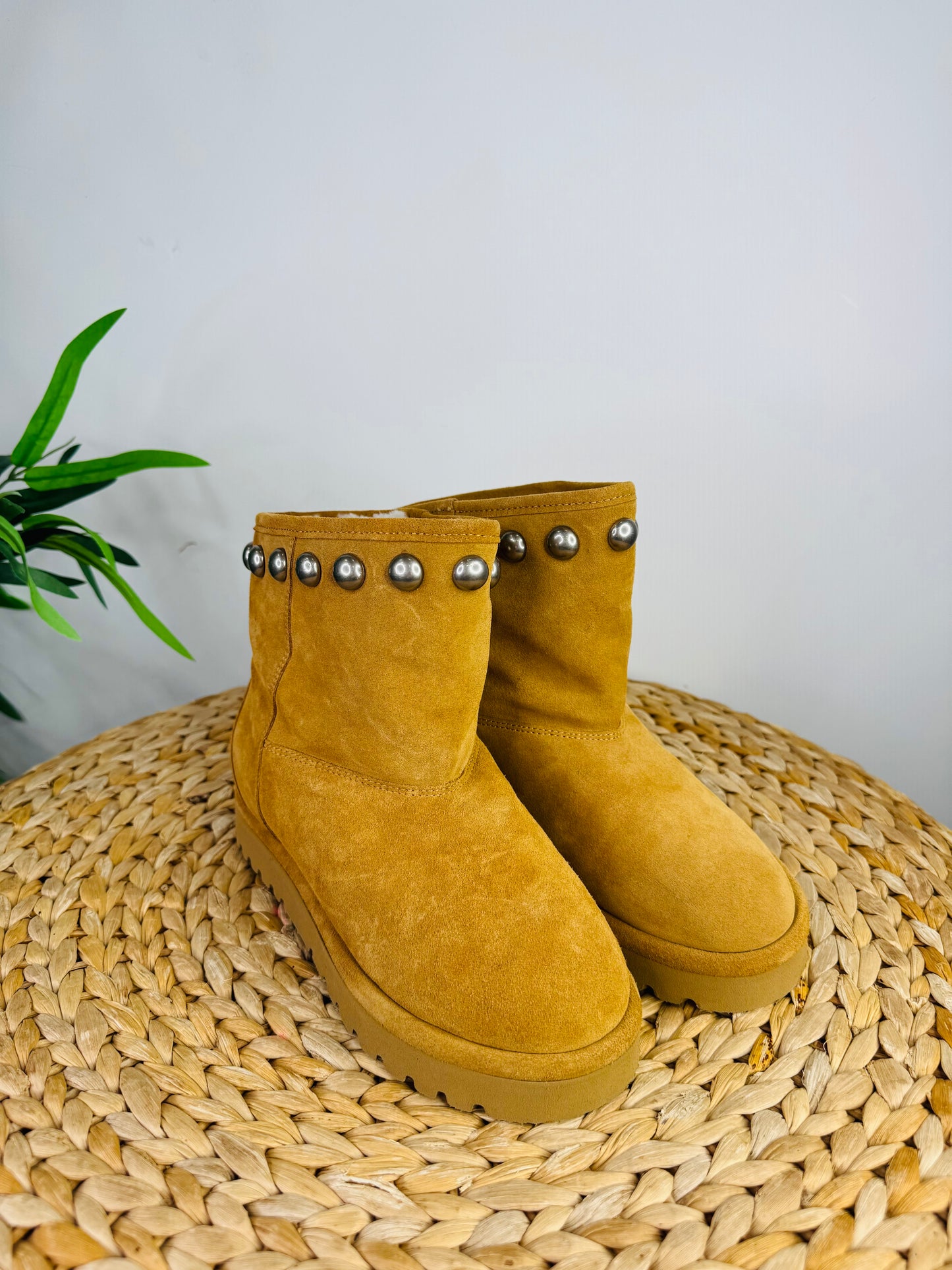 Suede Kypsy Boots - Size 37