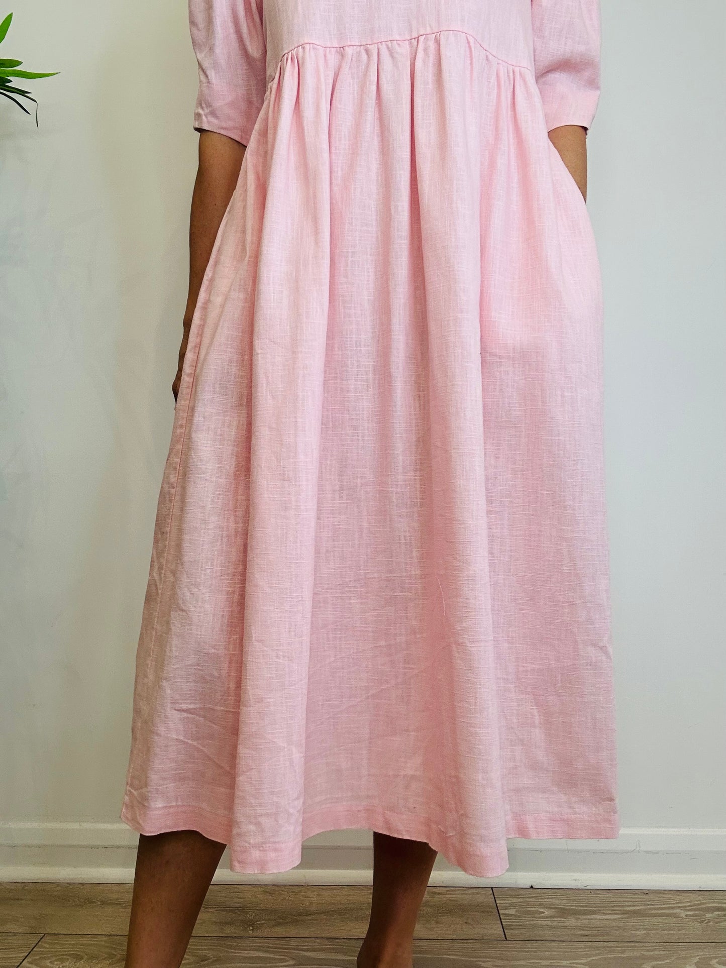 Linen Rosa Dress - Size 12