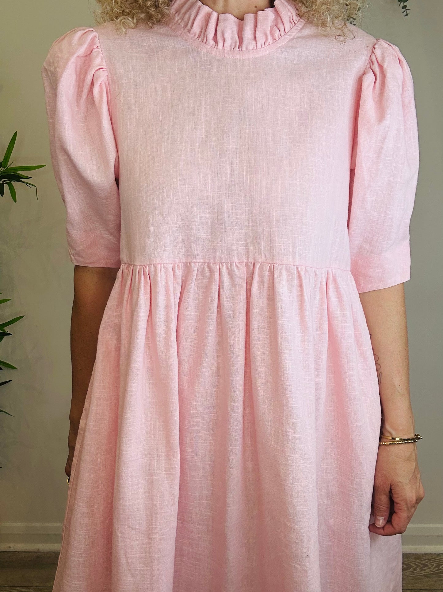 Linen Rosa Dress - Size 12