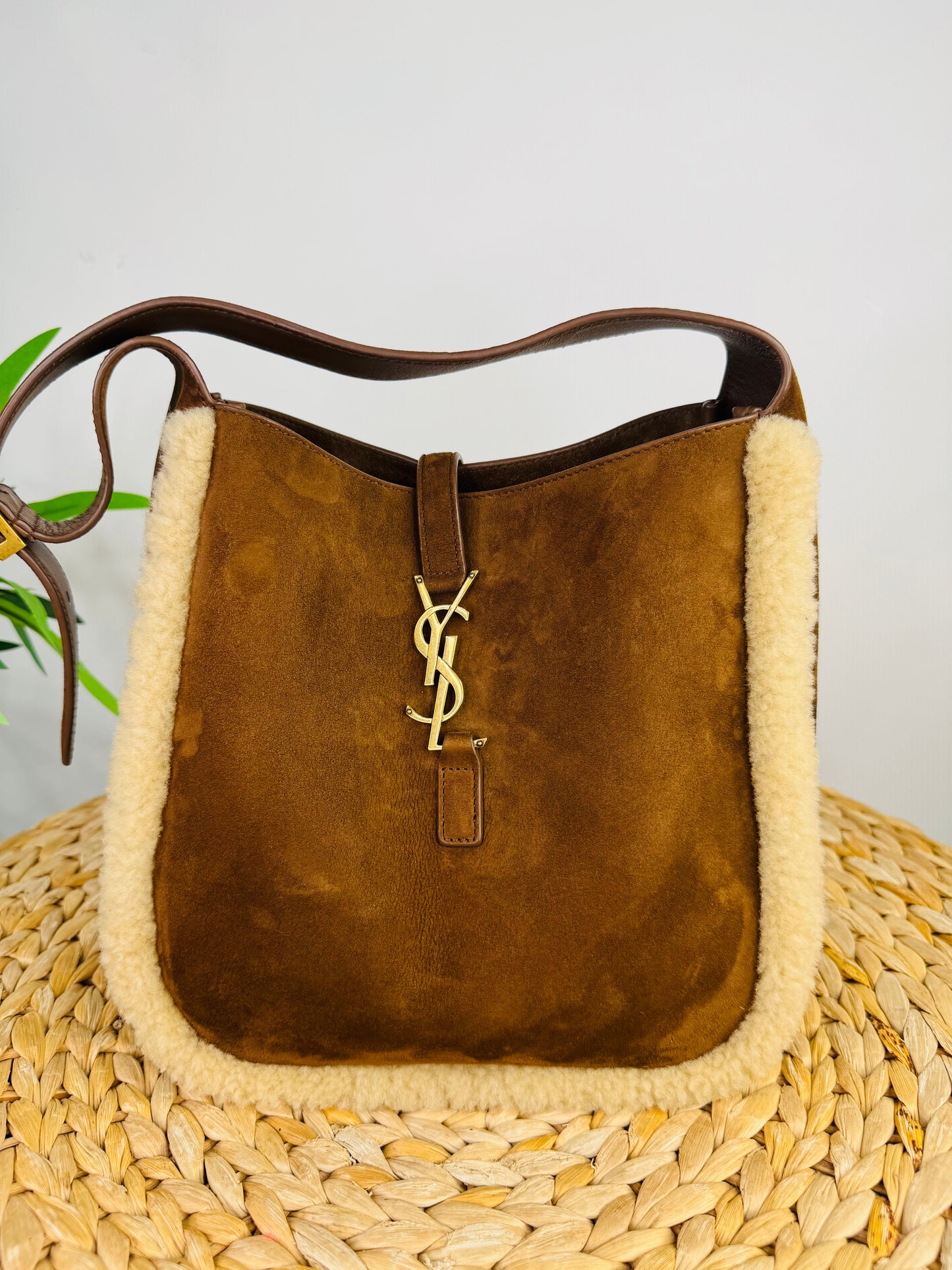 Small Le 5 à 7 Suede Shoulder Bag