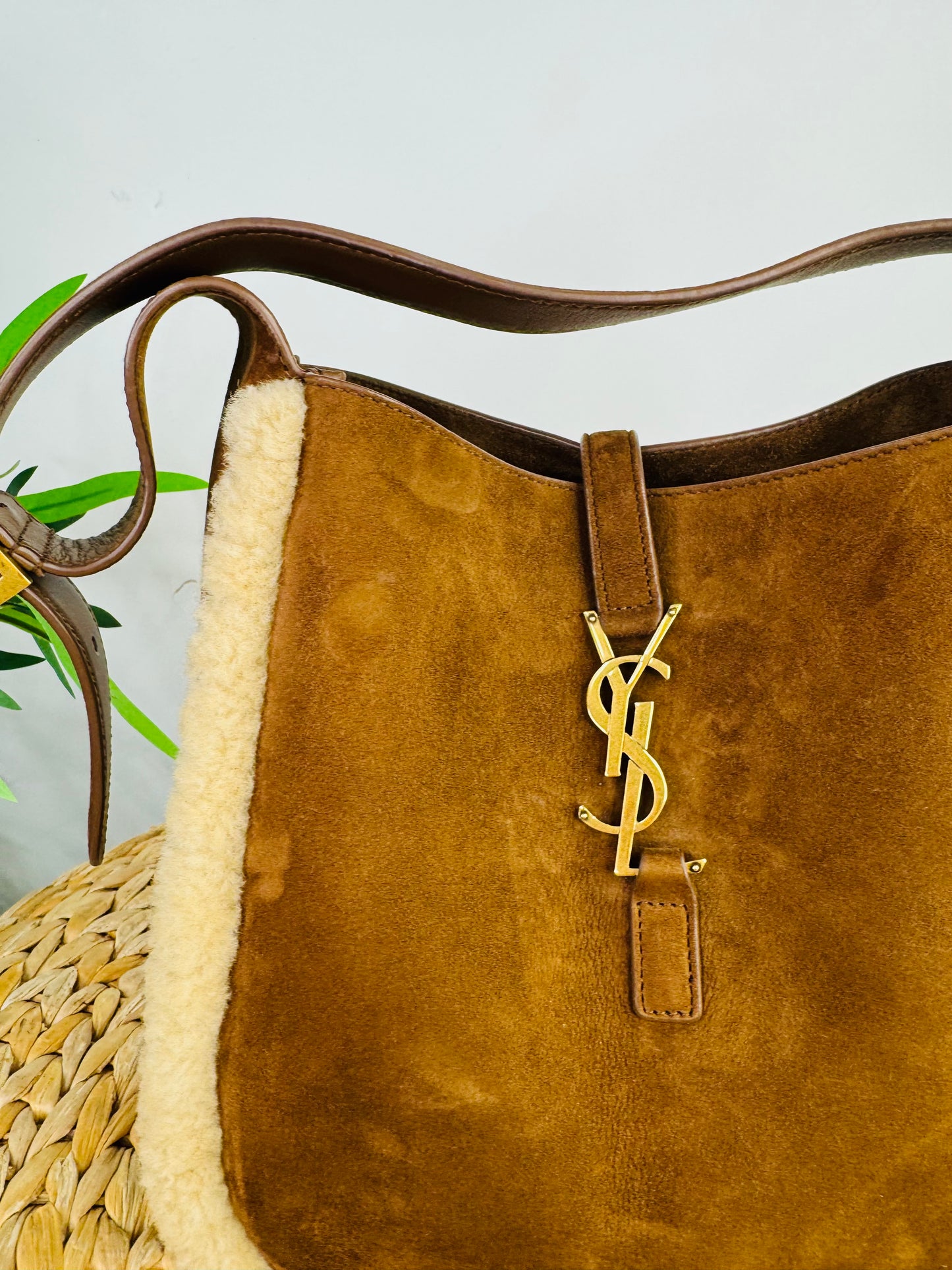 Small Le 5 à 7 Suede Shoulder Bag