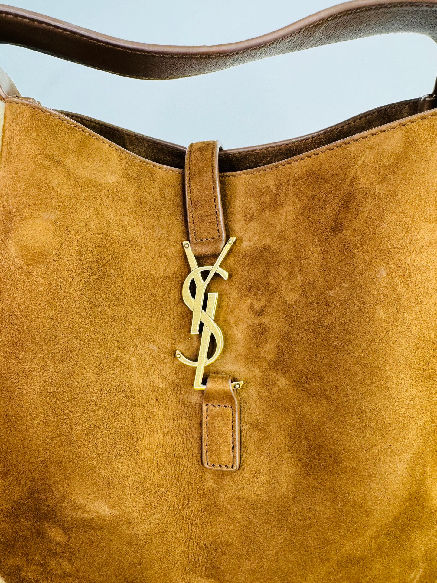 Small Le 5 à 7 Suede Shoulder Bag