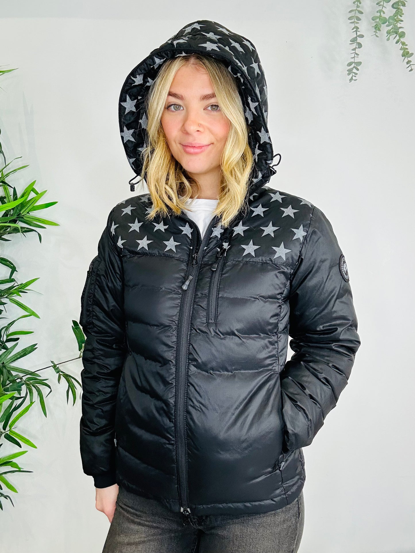 Down Star Puffer Jacket - Size S