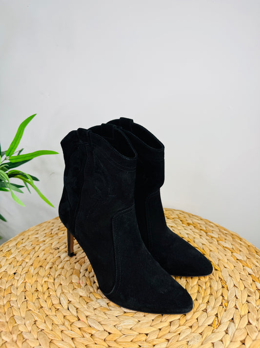 Casey Suede Boots - Size  41