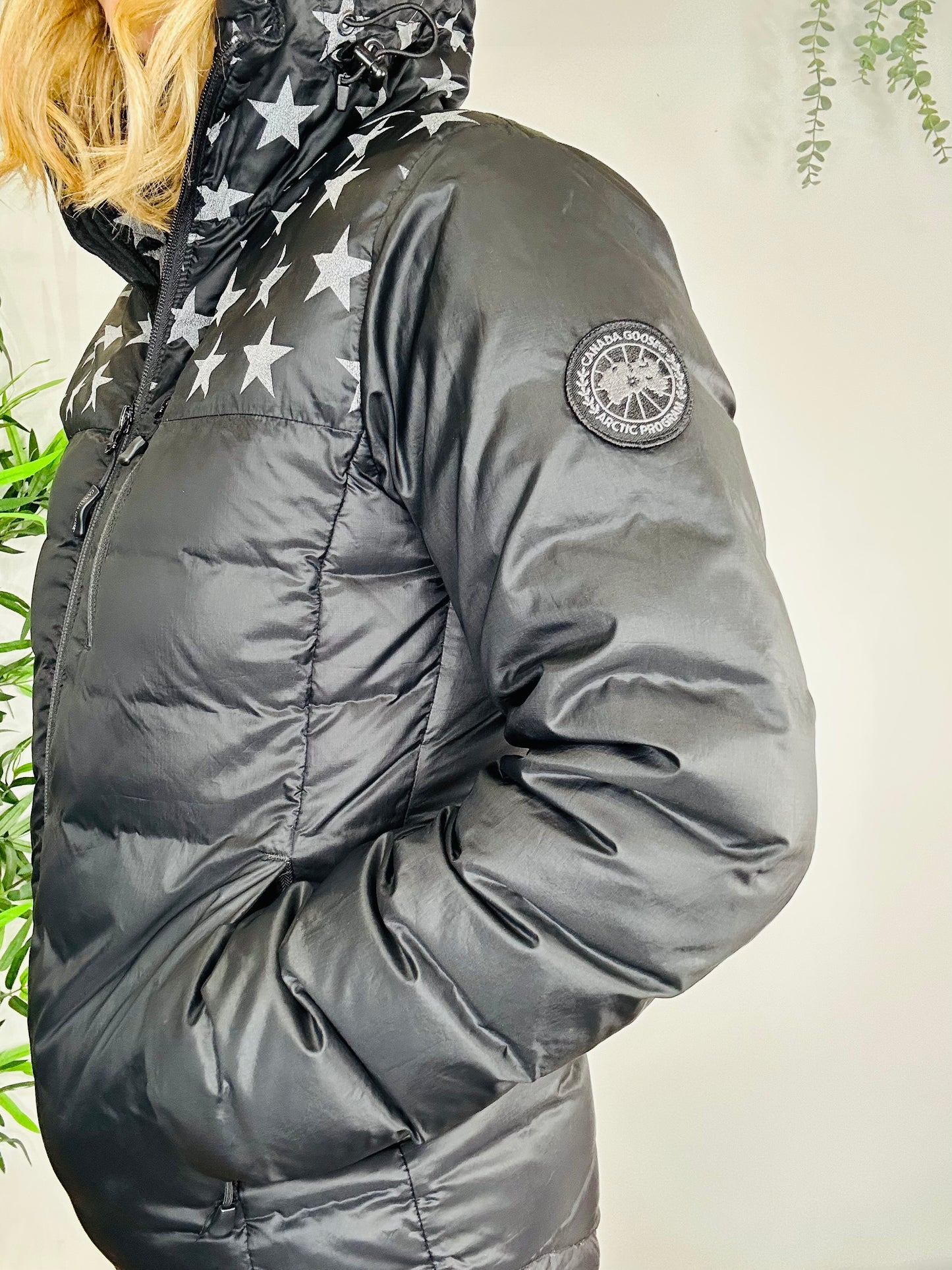 Down Star Puffer Jacket - Size S