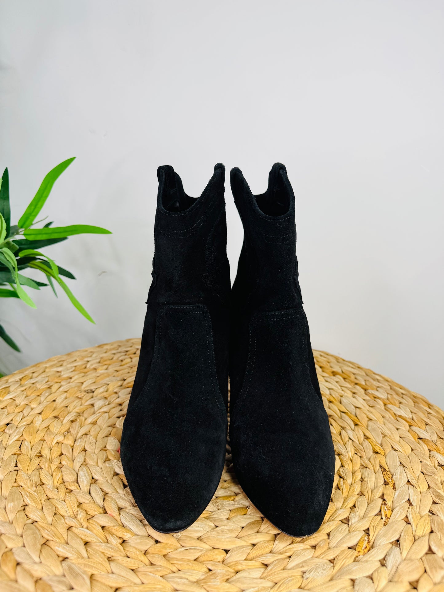 Casey Suede Boots - Size  41
