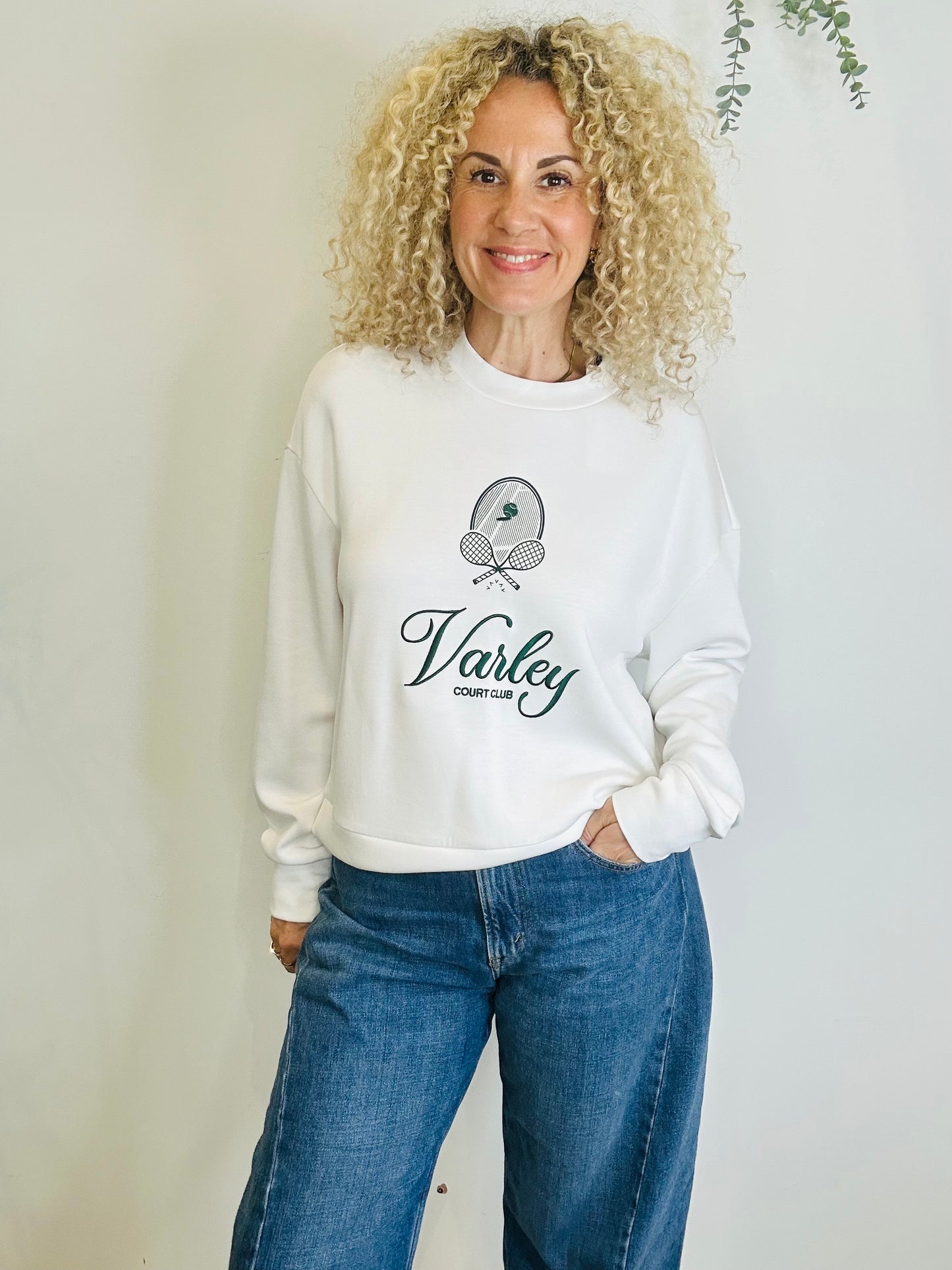Court Club Sweatshirt - Size L