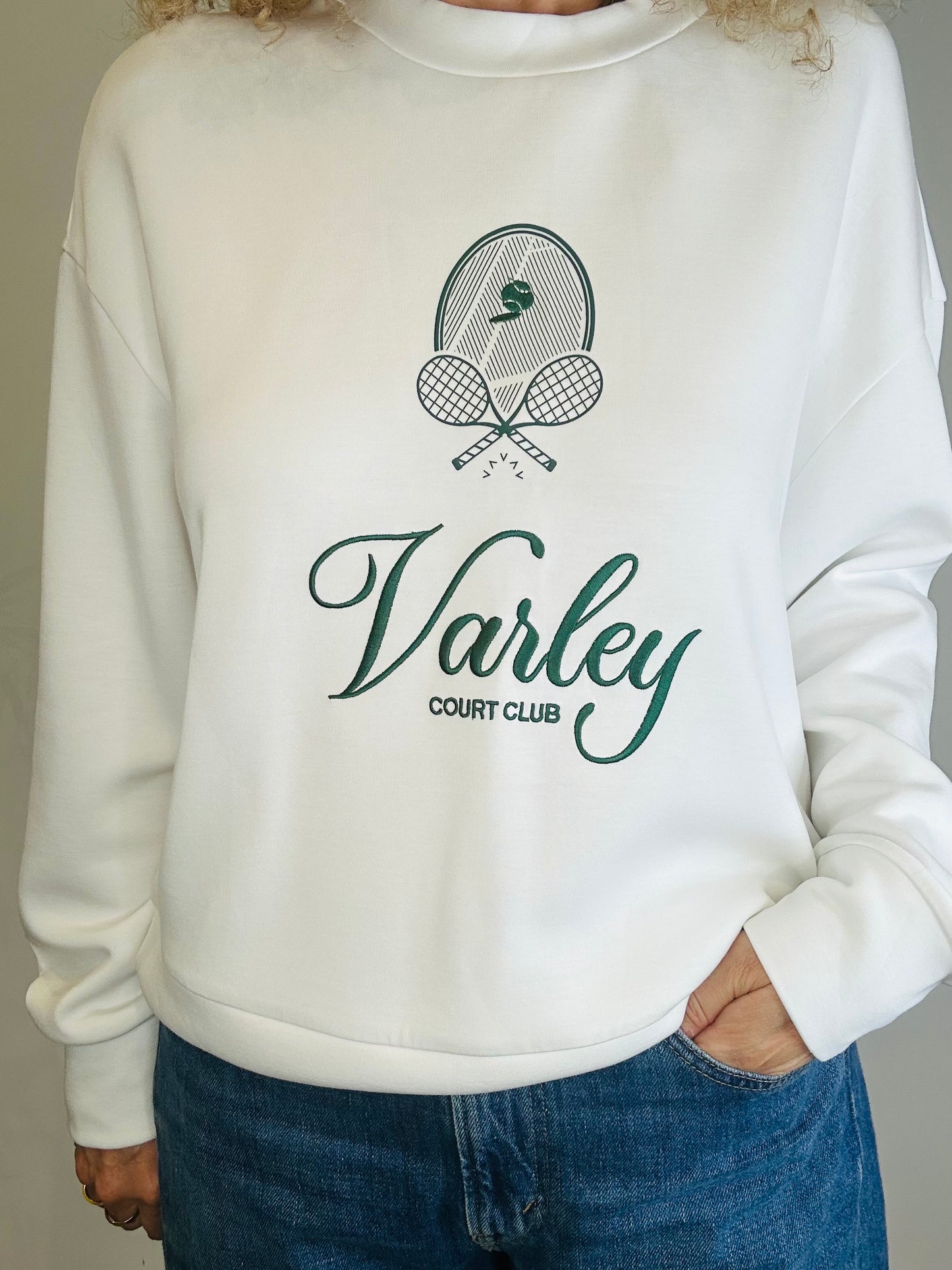 Court Club Sweatshirt - Size L