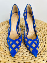 Load image into Gallery viewer, Sardinia Suede Pumps - Size 38
