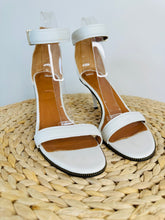 Load image into Gallery viewer, Leather Sandals - Size 40
