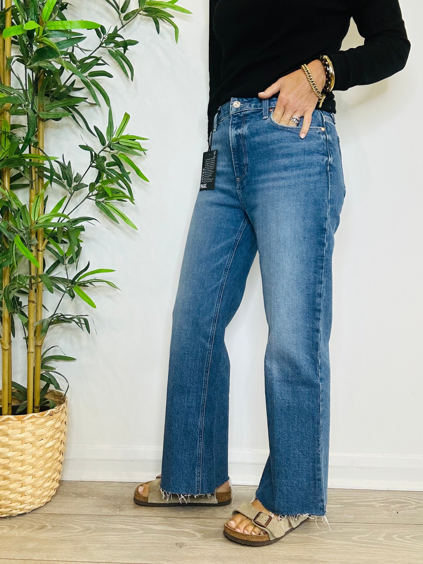 Leenah Ankle Jeans - Size 28