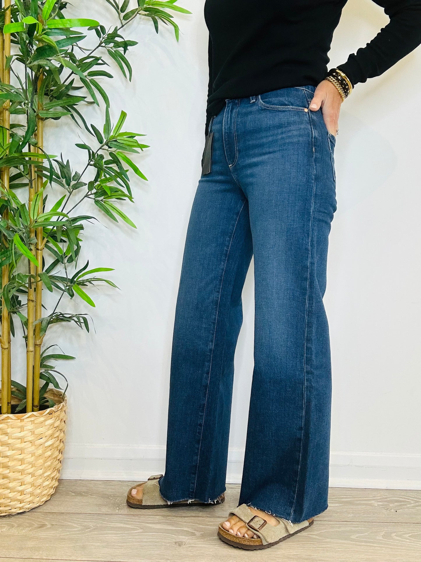 Anessa Jeans - Size 25