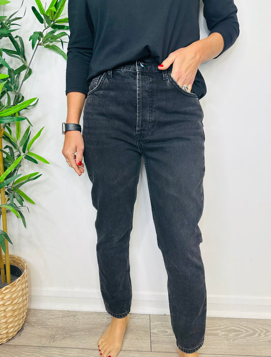 Sonya Slim Leg Jeans - Size 29