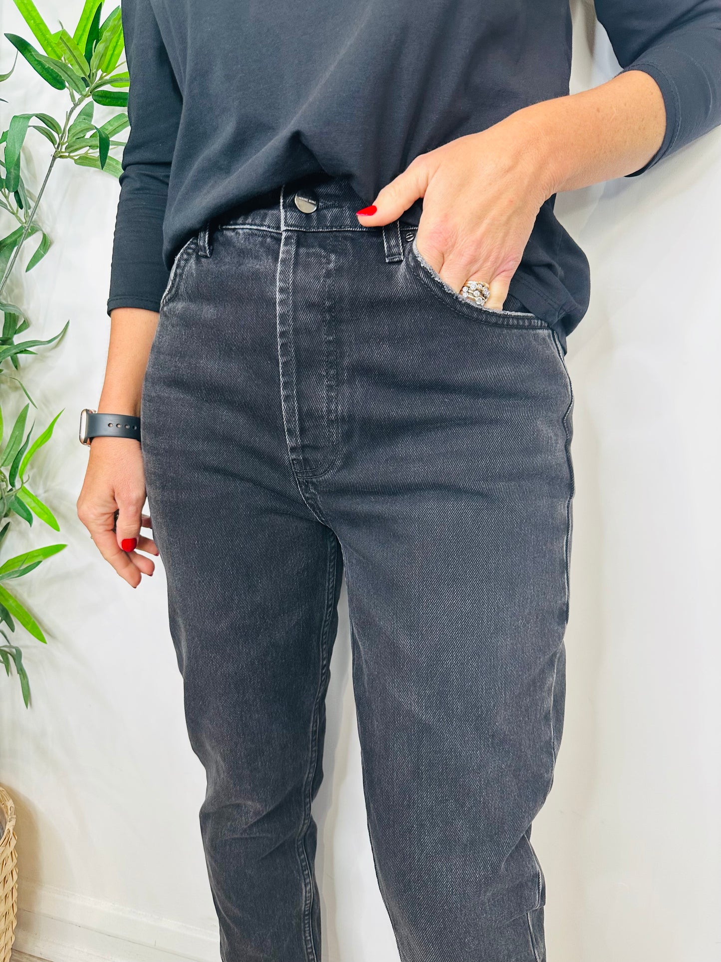 Sonya Slim Leg Jeans - Size 29