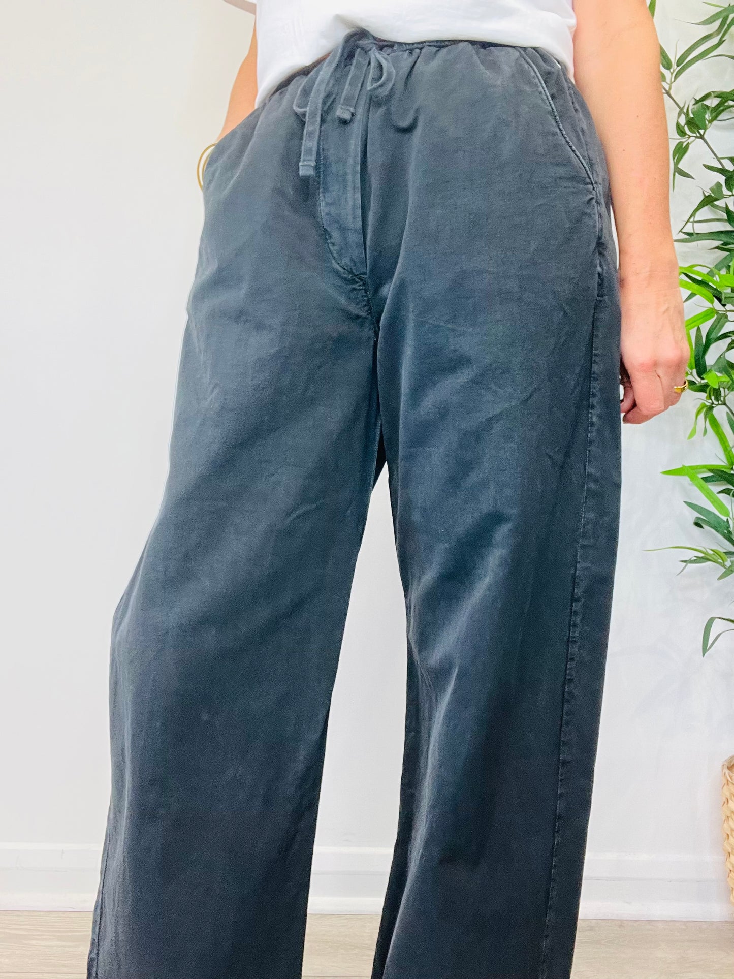 Aurora Trousers - Size 42