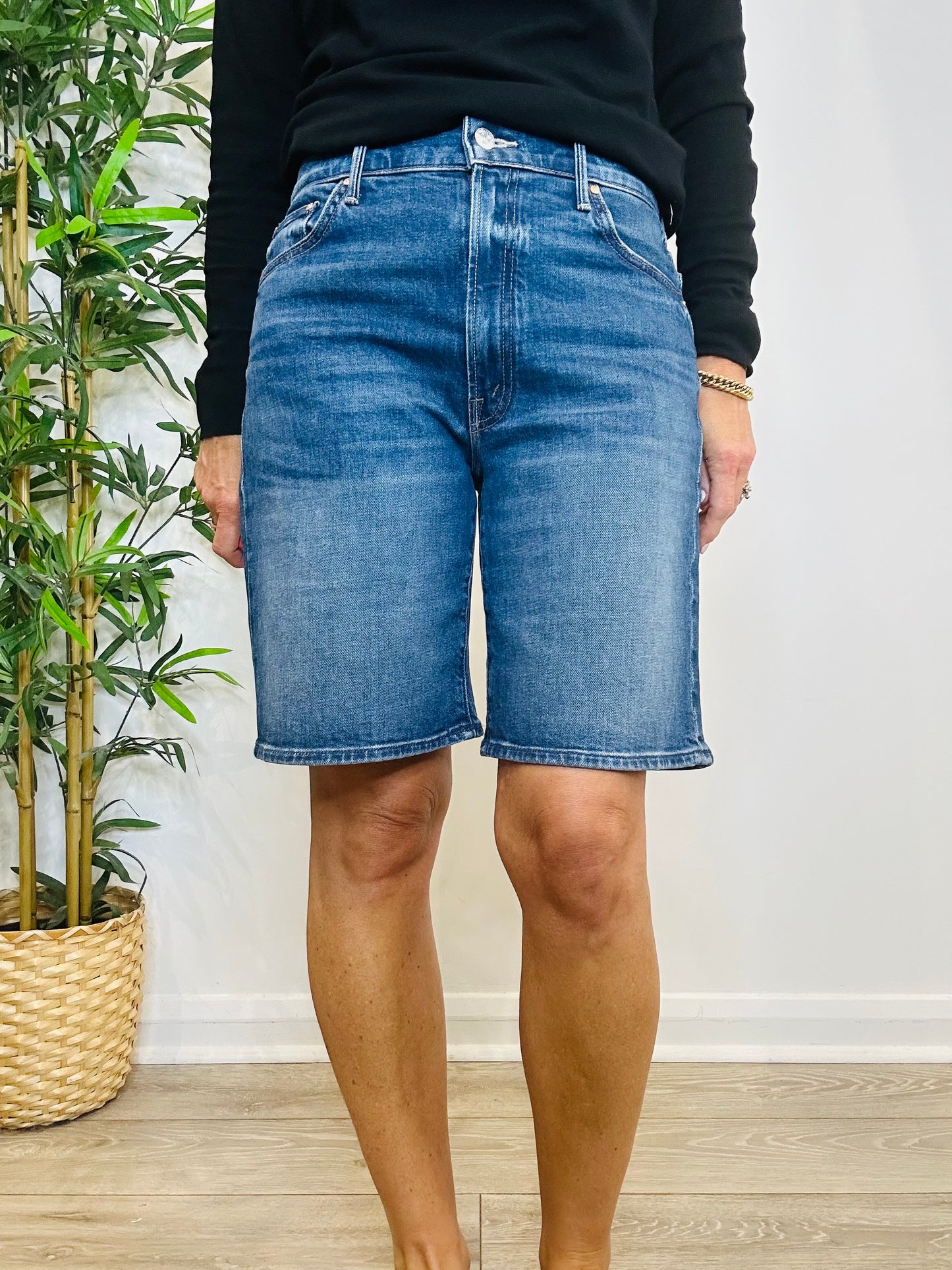 Undercover Bermuda Shorts - Size 27