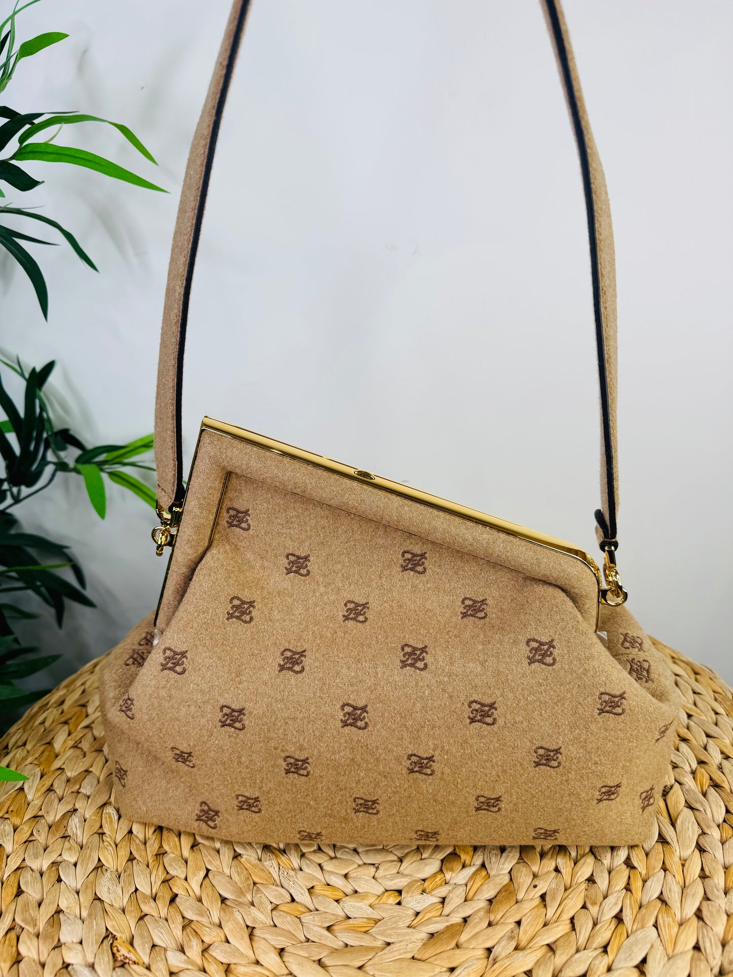 Midi First Clutch Bag