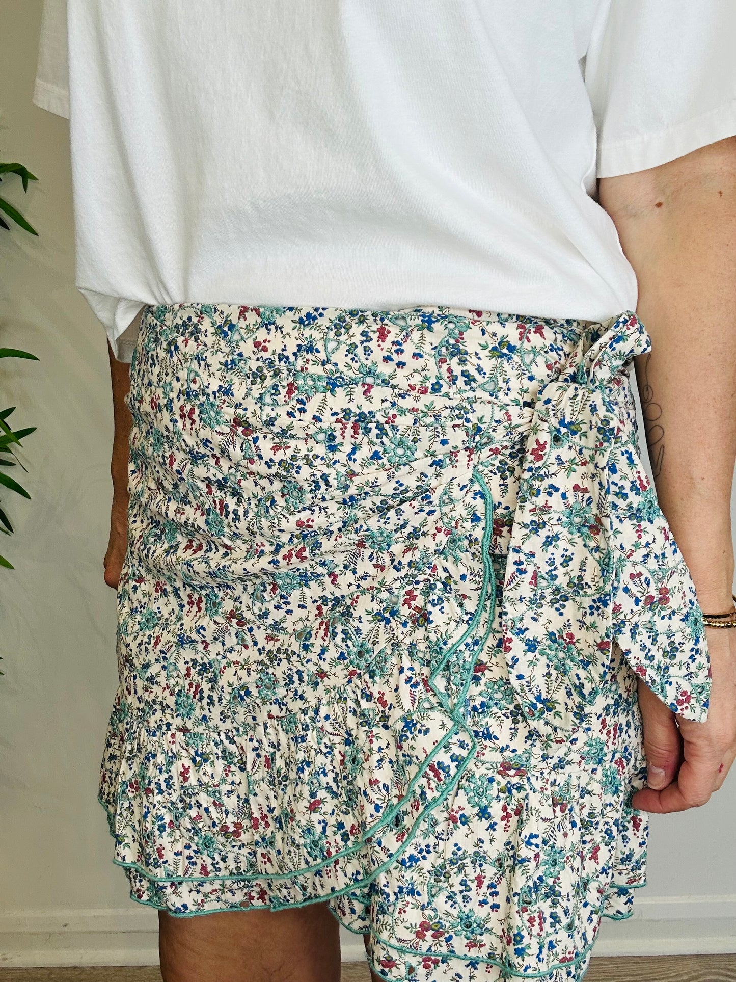 Floral Broderie Wrap Skirt - Size 40